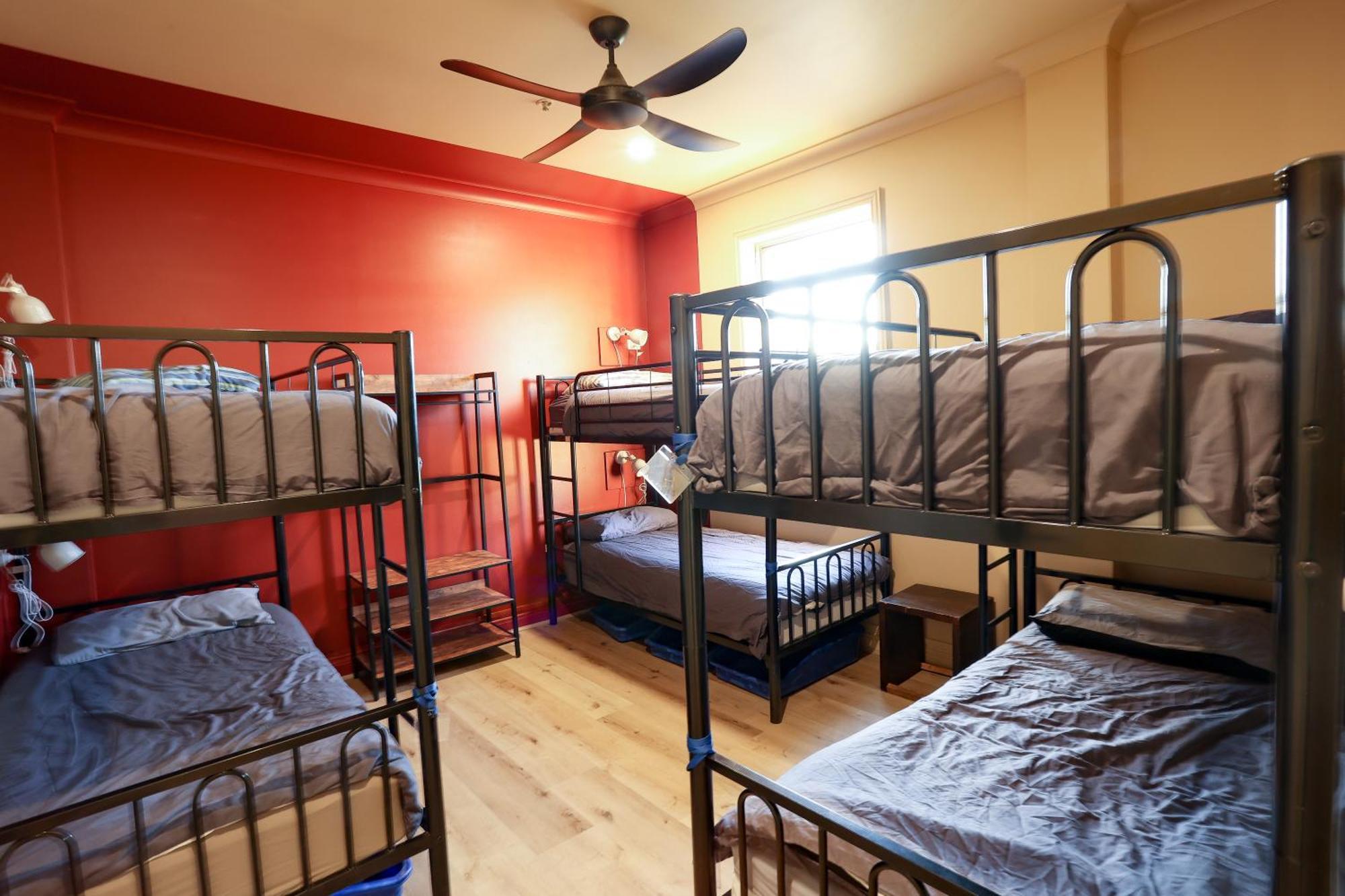 Mad Monkey Hostel Coogee Beach Randwick Экстерьер фото