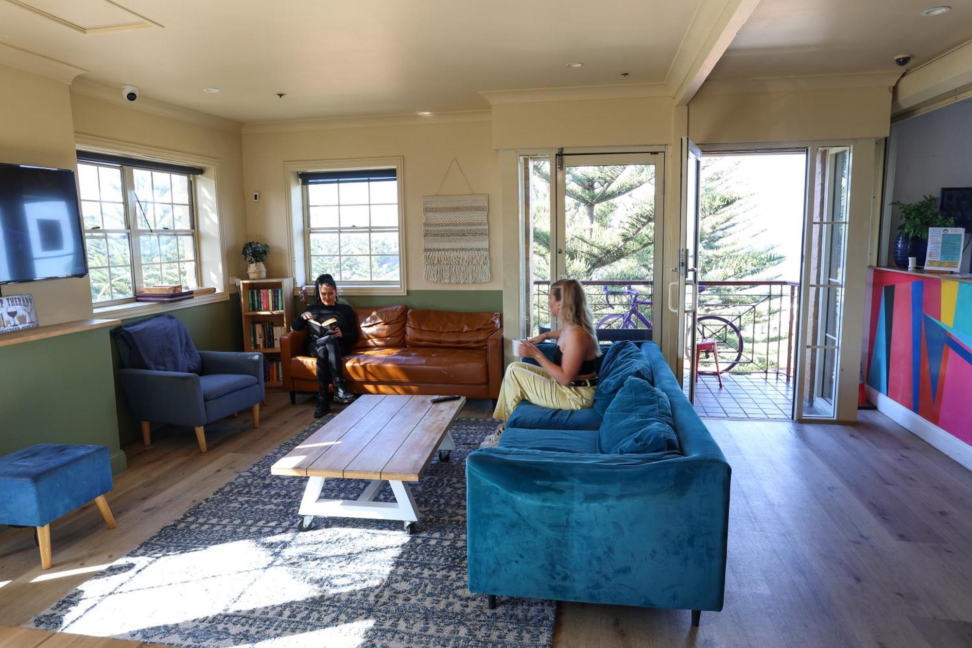 Mad Monkey Hostel Coogee Beach Randwick Экстерьер фото