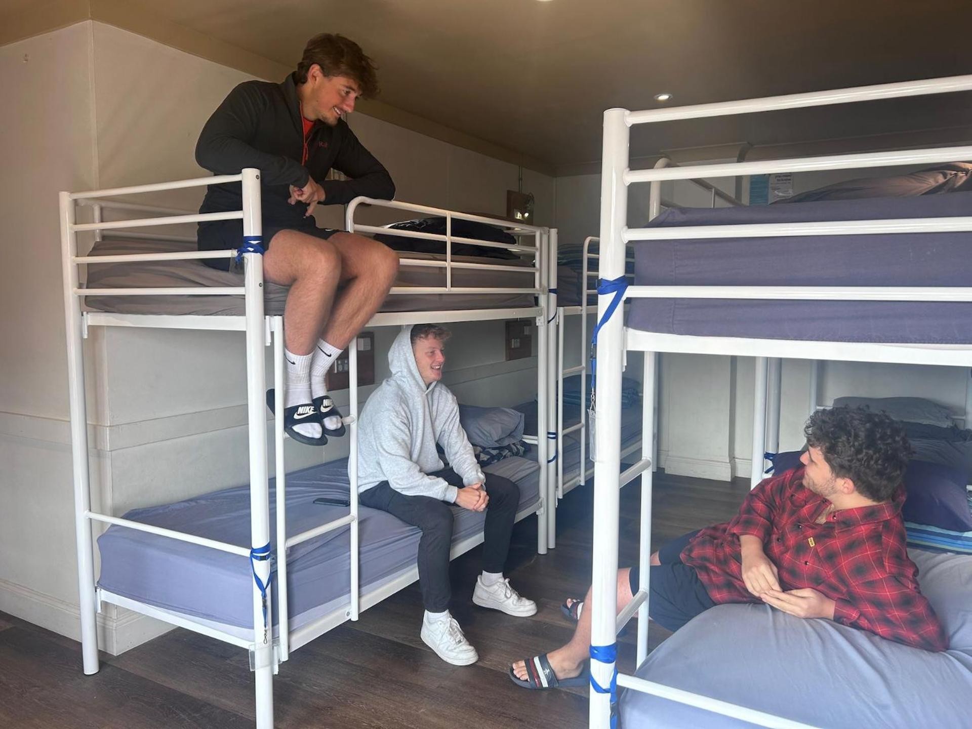 Mad Monkey Hostel Coogee Beach Randwick Экстерьер фото